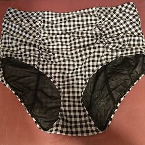 High waisted swim bottom